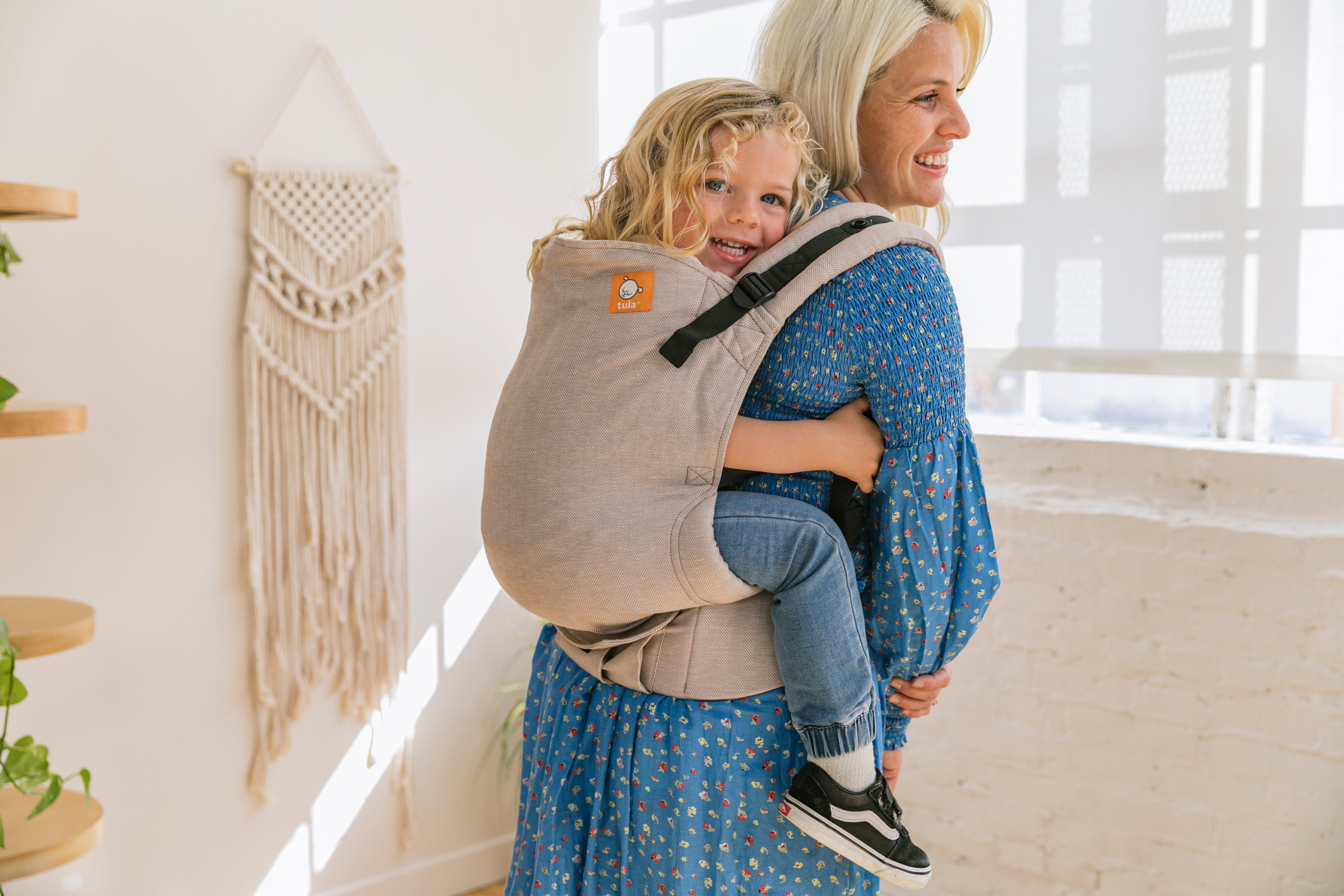 Babywearing back carry age Clearance