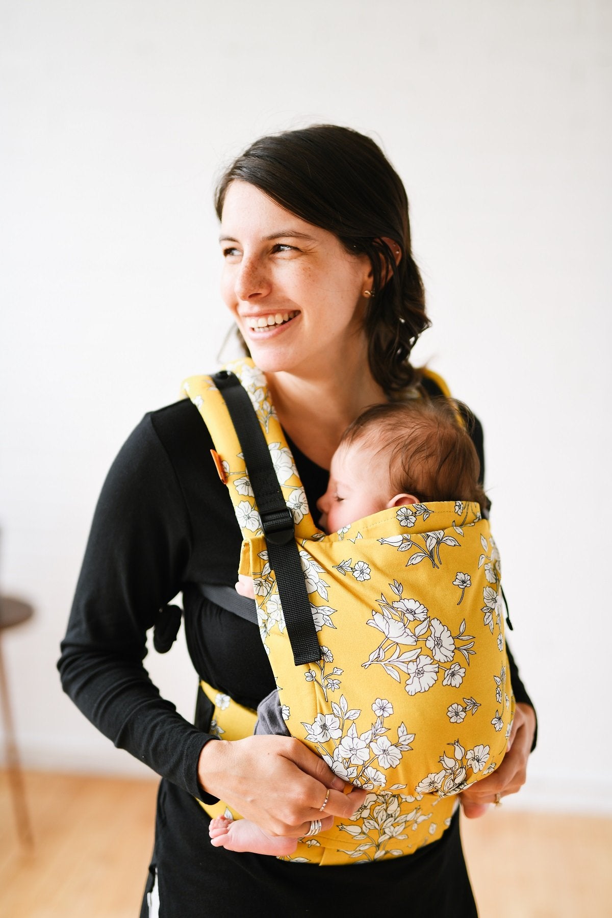 Blanche - Tula Free-to-Grow Baby Carrier - Baby Tula UK